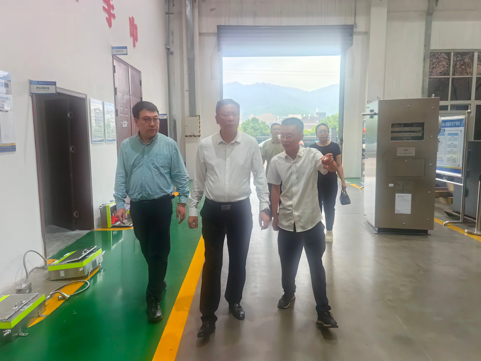 1761894526119598.jpg 2.jpg