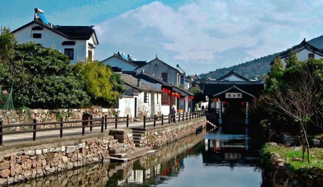 1586933975896282.jpg 1586933975896282.jpg