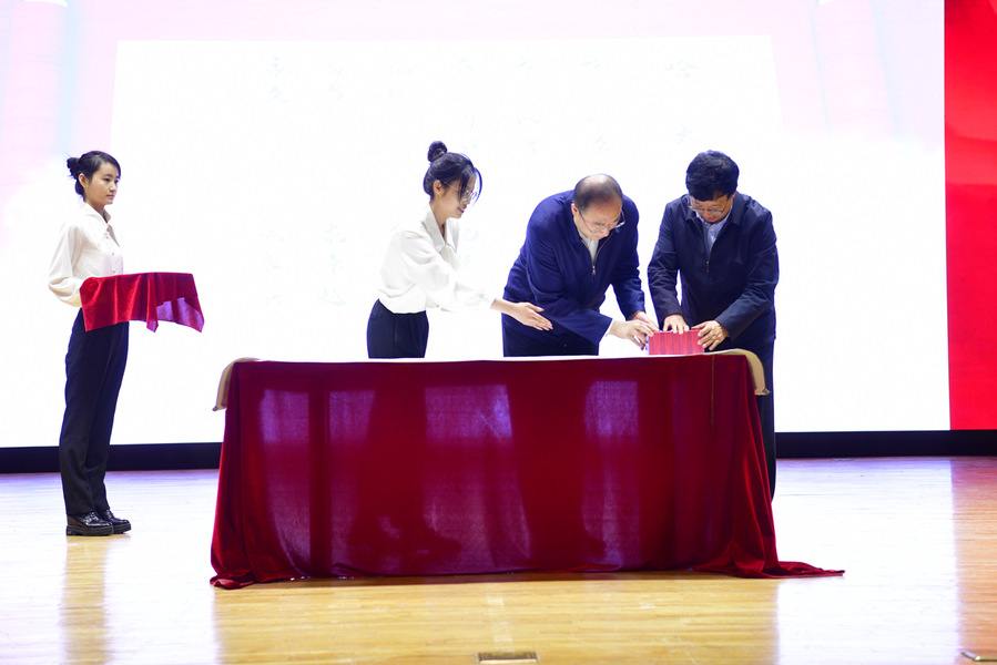 1689230525760469.png 1689230525760469.png