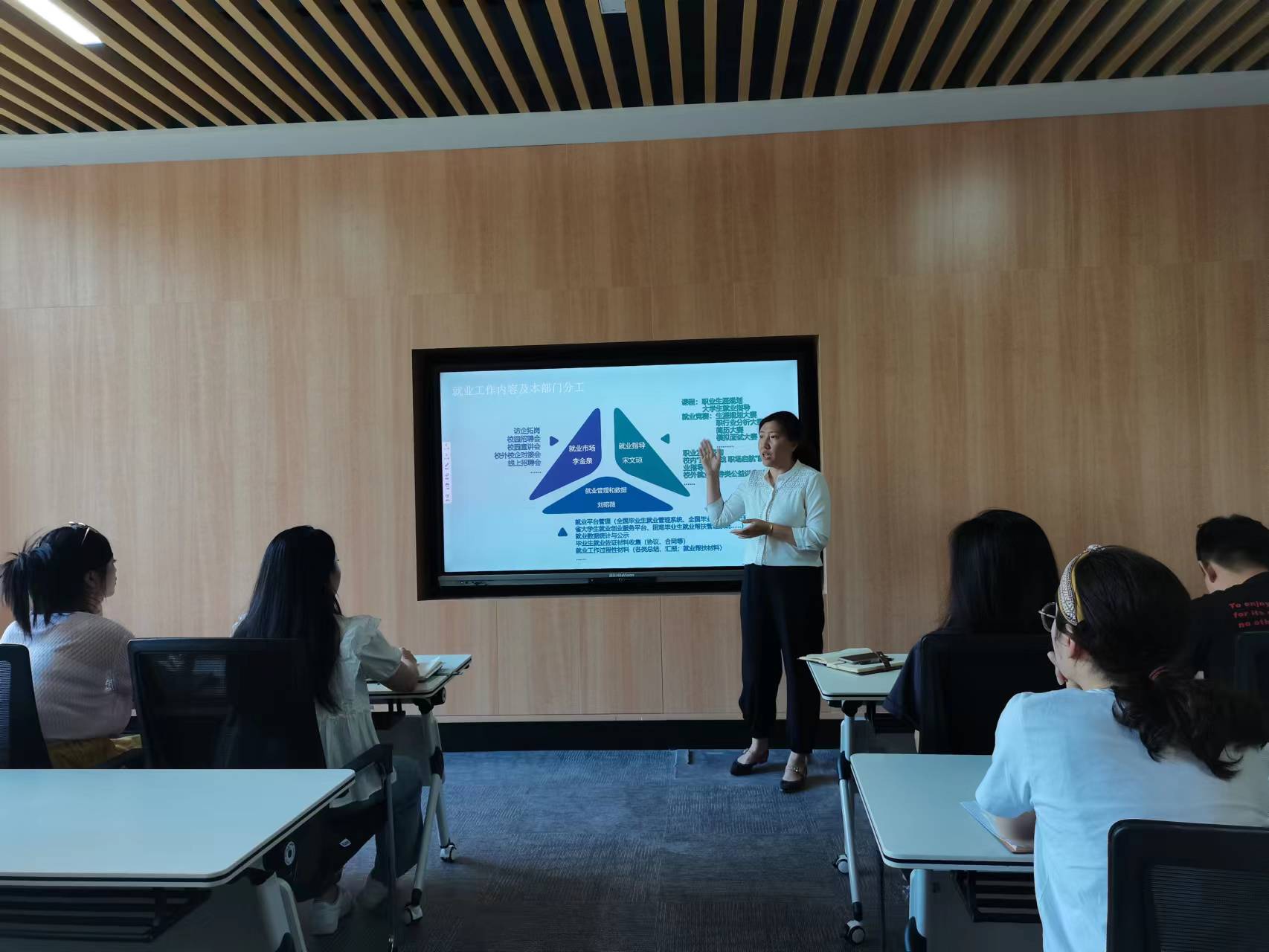 1692846693771034.jpg 1692846693771034.jpg