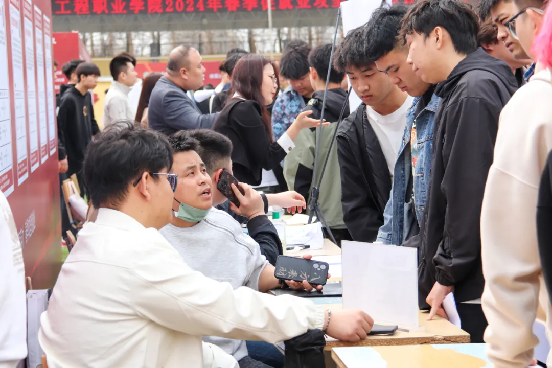 1714287729506702.png 图片3.png