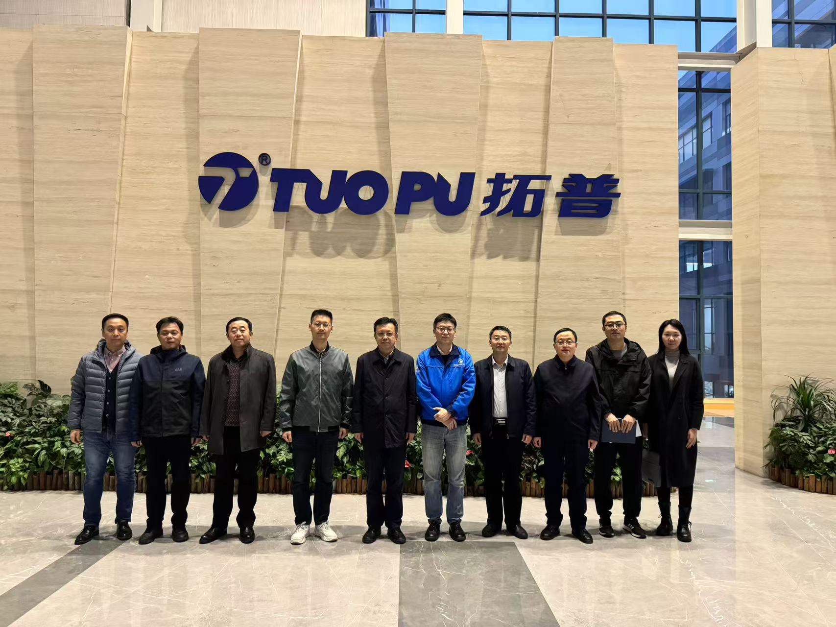 1733971393544210.jpg 1733971393544210.jpg