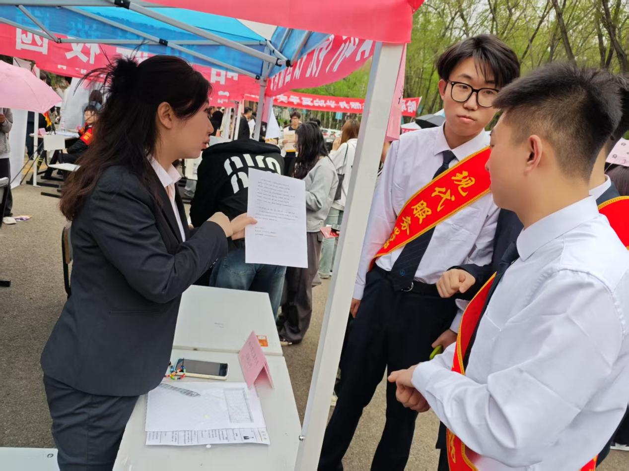 1747642696429098.png 1747642696429098.png