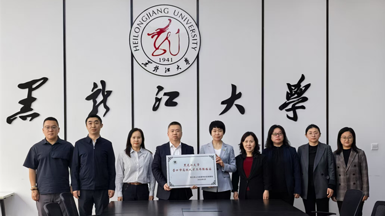 1747796445635843.png 1747796445635843.png