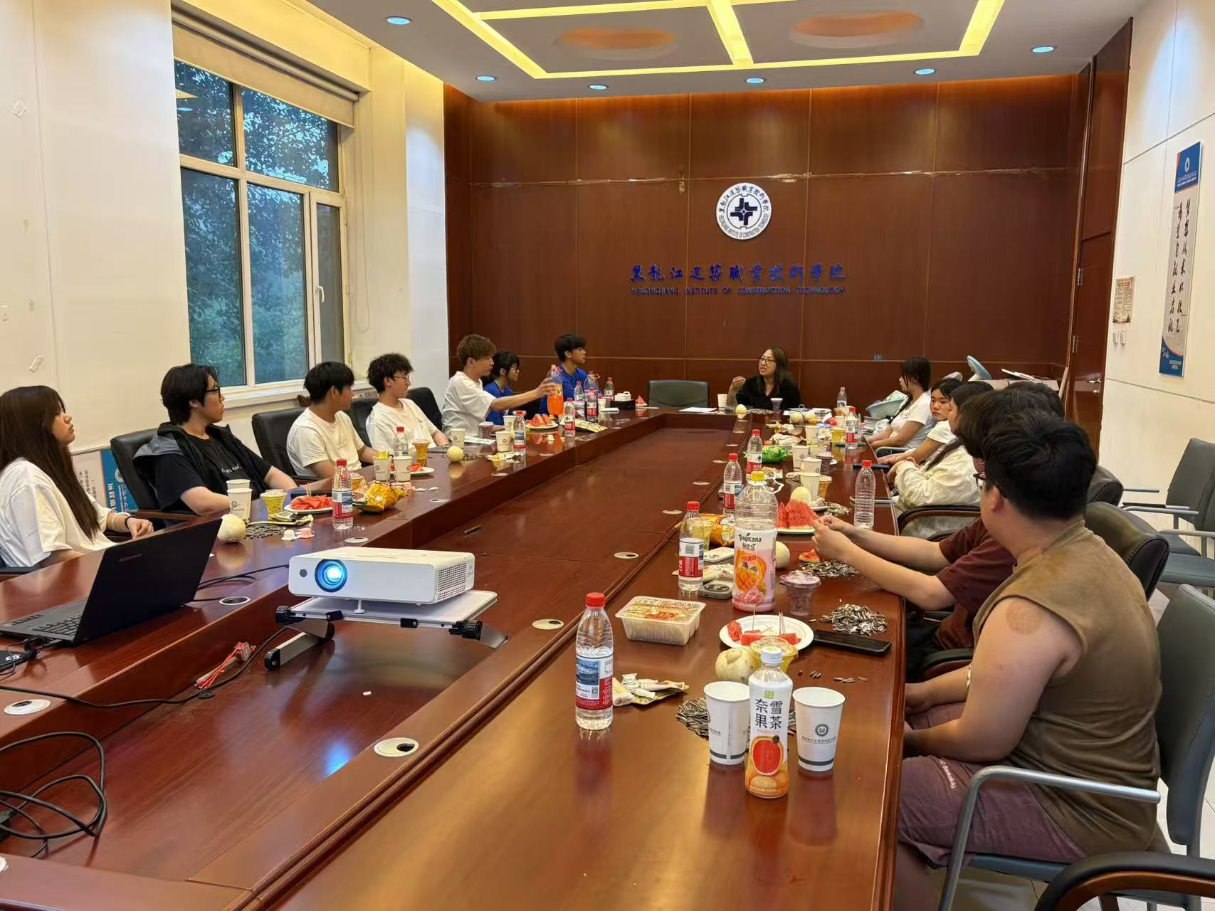 1750906790274423.jpg 1750906790274423.jpg