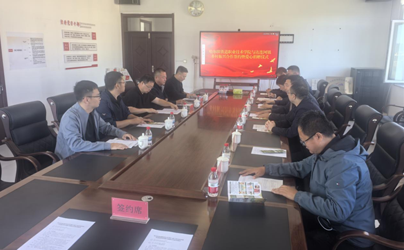 1758785215317123.png 1758785215317123.png